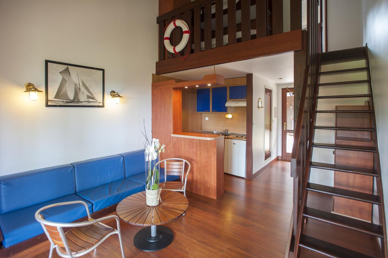 Residence Castell'Verde Порто-Векио Екстериор снимка